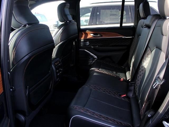 2025 Jeep Grand Cherokee Summit 4x4