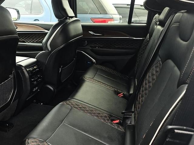 2023 Jeep Grand Cherokee Summit 4x4