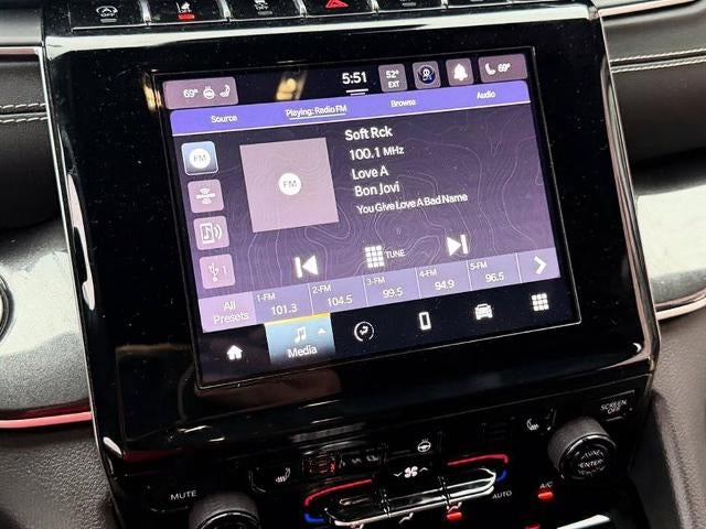2022 Jeep Grand Cherokee L Altitude 4x4