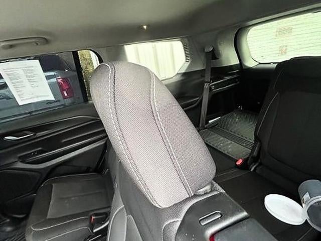 2023 Jeep Grand Cherokee L Laredo 4x4