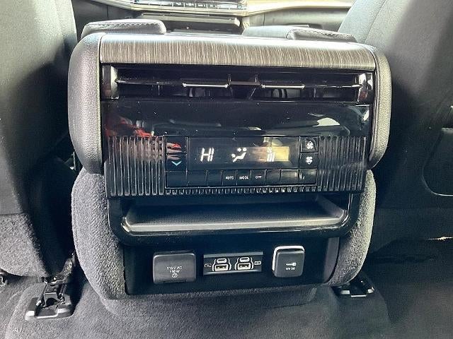 2024 Jeep Wagoneer L Series II 4x4