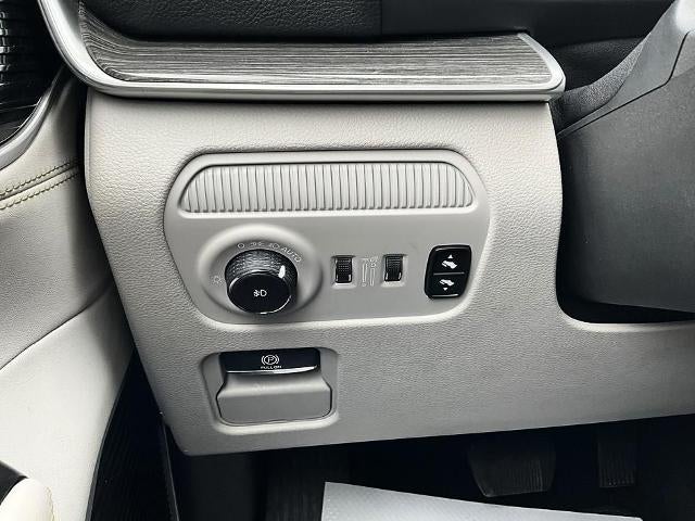 2022 Jeep Wagoneer Series III 4x4