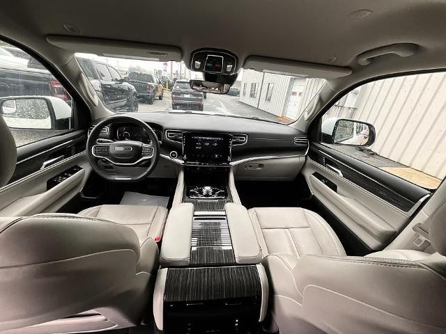 2022 Jeep Wagoneer Series III 4x4
