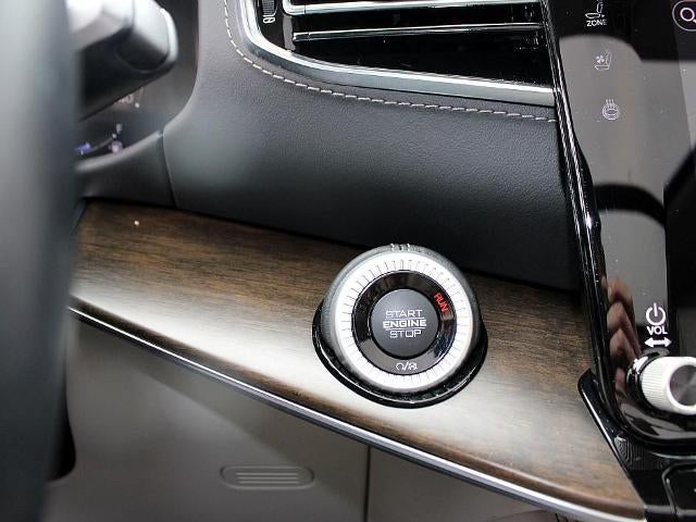 2022 Jeep Grand Wagoneer Series II 4x4