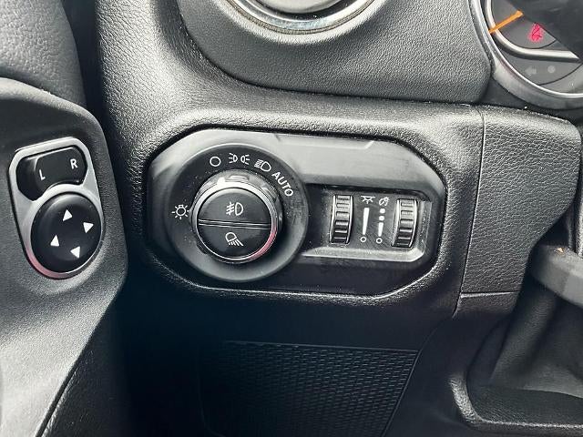 2021 Jeep Gladiator Overland 4x4