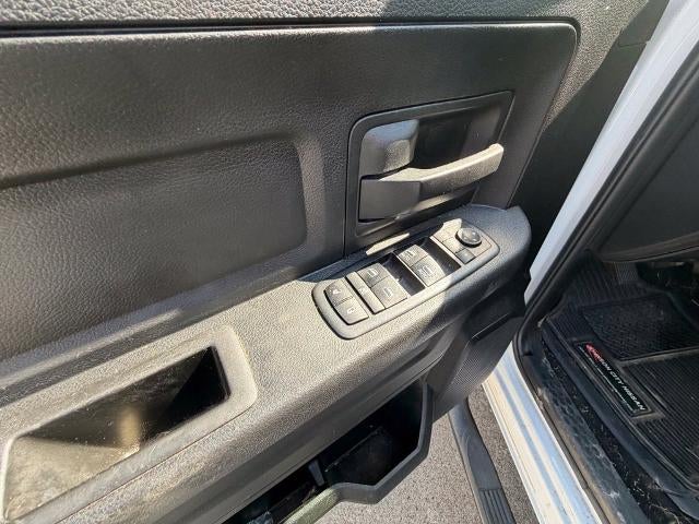2019 RAM 1500 Classic Tradesman 4x2 Quad Cab 6'4" Box