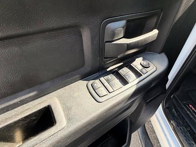 2019 RAM 1500 Classic Tradesman 4x2 Quad Cab 6'4" Box