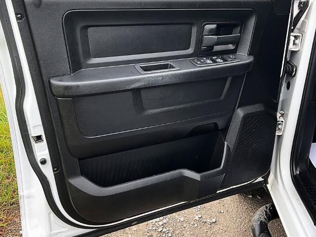 2019 RAM 1500 Classic Tradesman 4x2 Quad Cab 6'4" Box