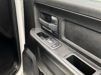 2019 RAM 1500 Classic Tradesman 4x2 Quad Cab 6'4" Box