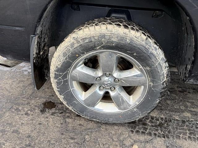 2018 RAM 1500 Express 4x4 Quad Cab 6'4" Box