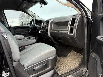 2018 RAM 1500 Express 4x4 Quad Cab 6'4" Box