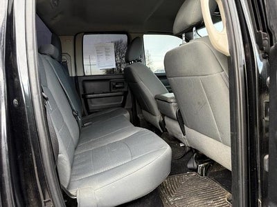 2018 RAM 1500 Express 4x4 Quad Cab 6'4" Box