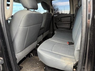 2018 RAM 1500 Express 4x4 Quad Cab 6'4" Box