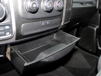 2018 RAM 1500 Express 4x4 Quad Cab 6'4" Box