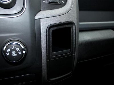 2018 RAM 1500 Express 4x4 Quad Cab 6'4" Box