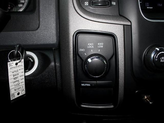 2014 RAM 1500 4WD Quad Cab 6.4 Ft Box Express