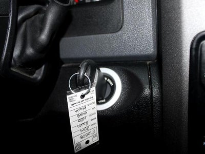 2014 RAM 1500 4WD Quad Cab 6.4 Ft Box Express