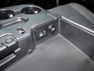 2014 RAM 1500 4WD Quad Cab 6.4 Ft Box Express