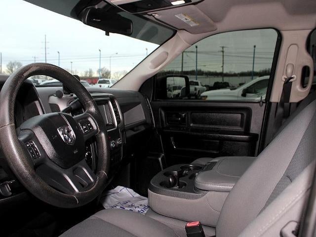 2014 RAM 1500 4WD Quad Cab 6.4 Ft Box Express