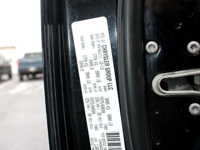 2014 RAM 1500 4WD Quad Cab 6.4 Ft Box Express