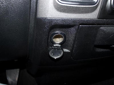 2014 RAM 1500 4WD Quad Cab 6.4 Ft Box Express