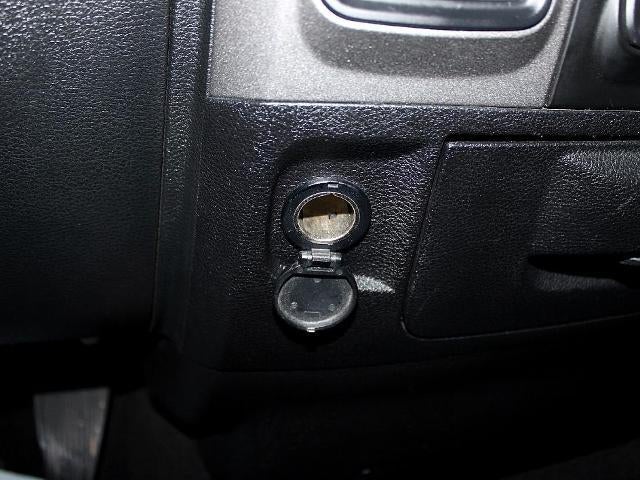 2014 RAM 1500 4WD Quad Cab 6.4 Ft Box Express