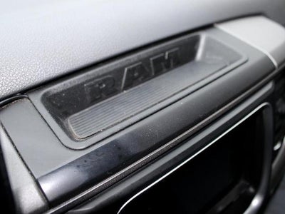 2014 RAM 1500 4WD Quad Cab 6.4 Ft Box Express