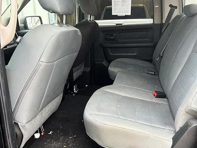 2017 RAM 1500 Express 4x4 Crew Cab 5'7" Box