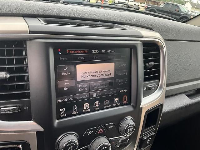 2016 RAM 1500 4WD Crew Cab 5.7 Ft Box Big Horn