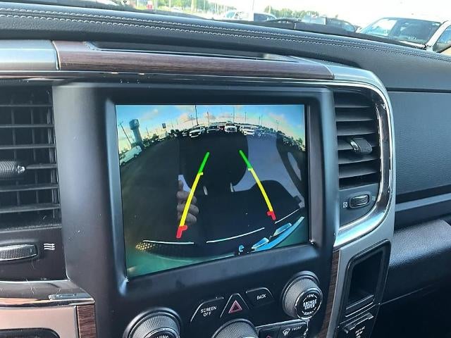 2018 RAM 1500 Laramie 4x4 Crew Cab 5'7" Box