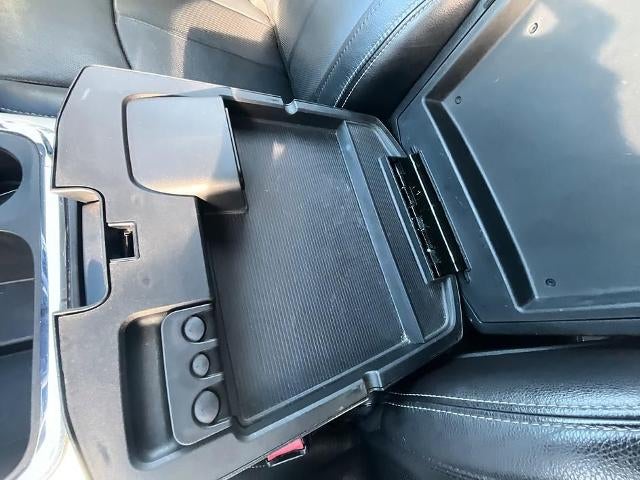 2018 RAM 1500 Laramie 4x4 Crew Cab 5'7" Box