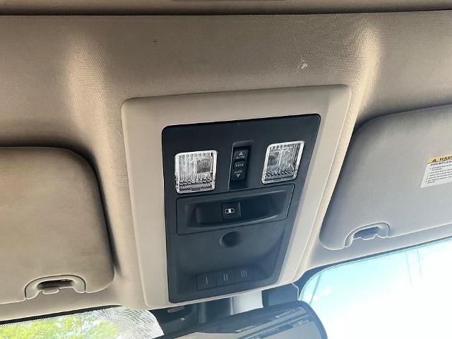 2016 RAM 1500 4WD Crew Cab 5.7 Ft Box Laramie