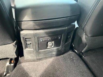 2016 RAM 1500 4WD Crew Cab 5.7 Ft Box Laramie
