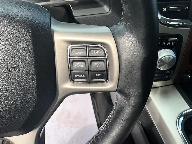 2016 RAM 1500 4WD Crew Cab 5.7 Ft Box Laramie
