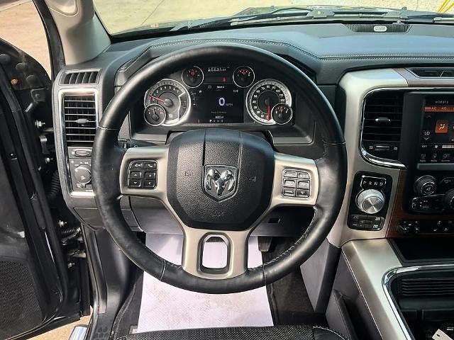 2016 RAM 1500 4WD Crew Cab 5.7 Ft Box Laramie