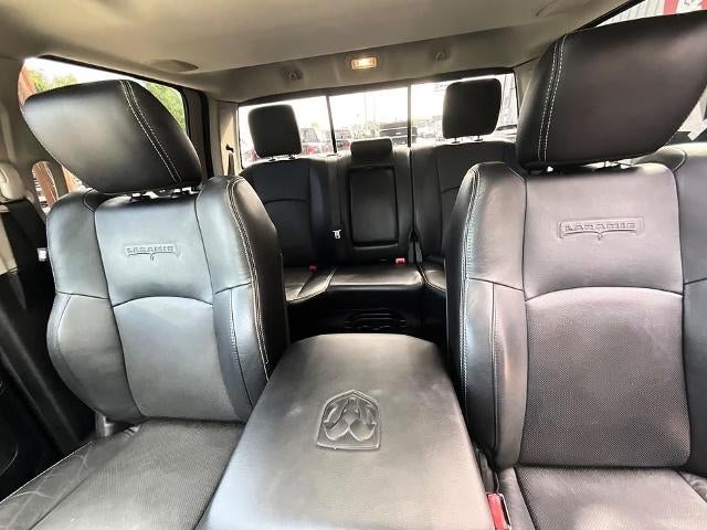 2016 RAM 1500 4WD Crew Cab 5.7 Ft Box Laramie