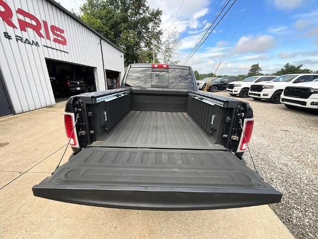 2016 RAM 1500 4WD Crew Cab 5.7 Ft Box Laramie