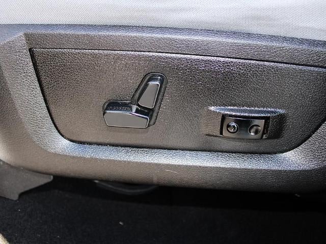 2019 RAM 1500 Classic Big Horn 4x4 Crew Cab 6'4" Box