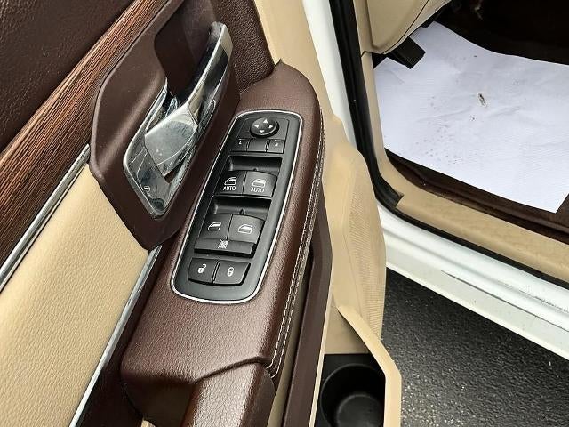 2017 RAM 1500 Laramie 4x4 Crew Cab 6'4" Box