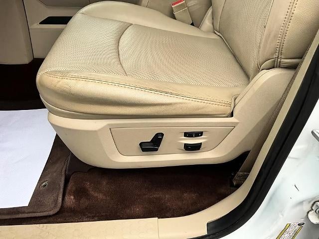 2017 RAM 1500 Laramie 4x4 Crew Cab 6'4" Box