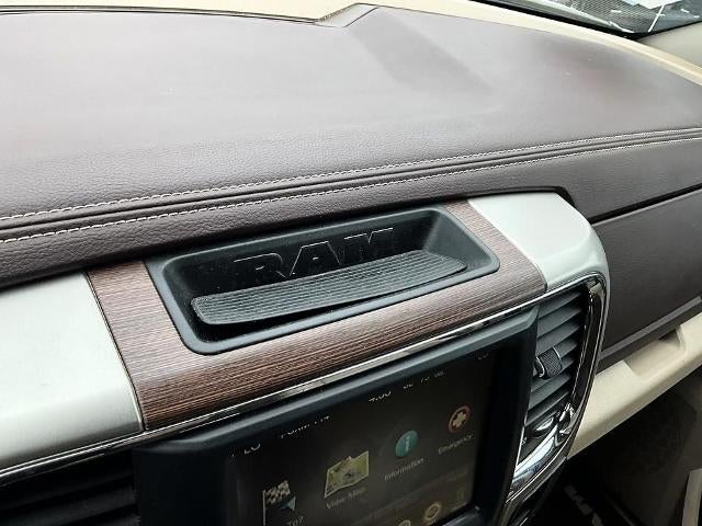 2017 RAM 1500 Laramie 4x4 Crew Cab 6'4" Box
