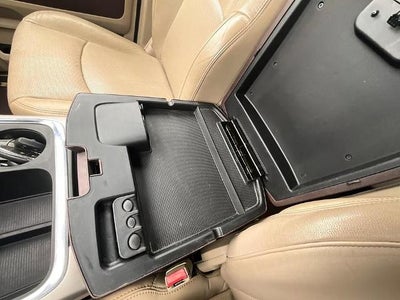 2017 RAM 1500 Laramie 4x4 Crew Cab 6'4" Box