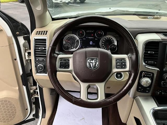 2017 RAM 1500 Laramie 4x4 Crew Cab 6'4" Box