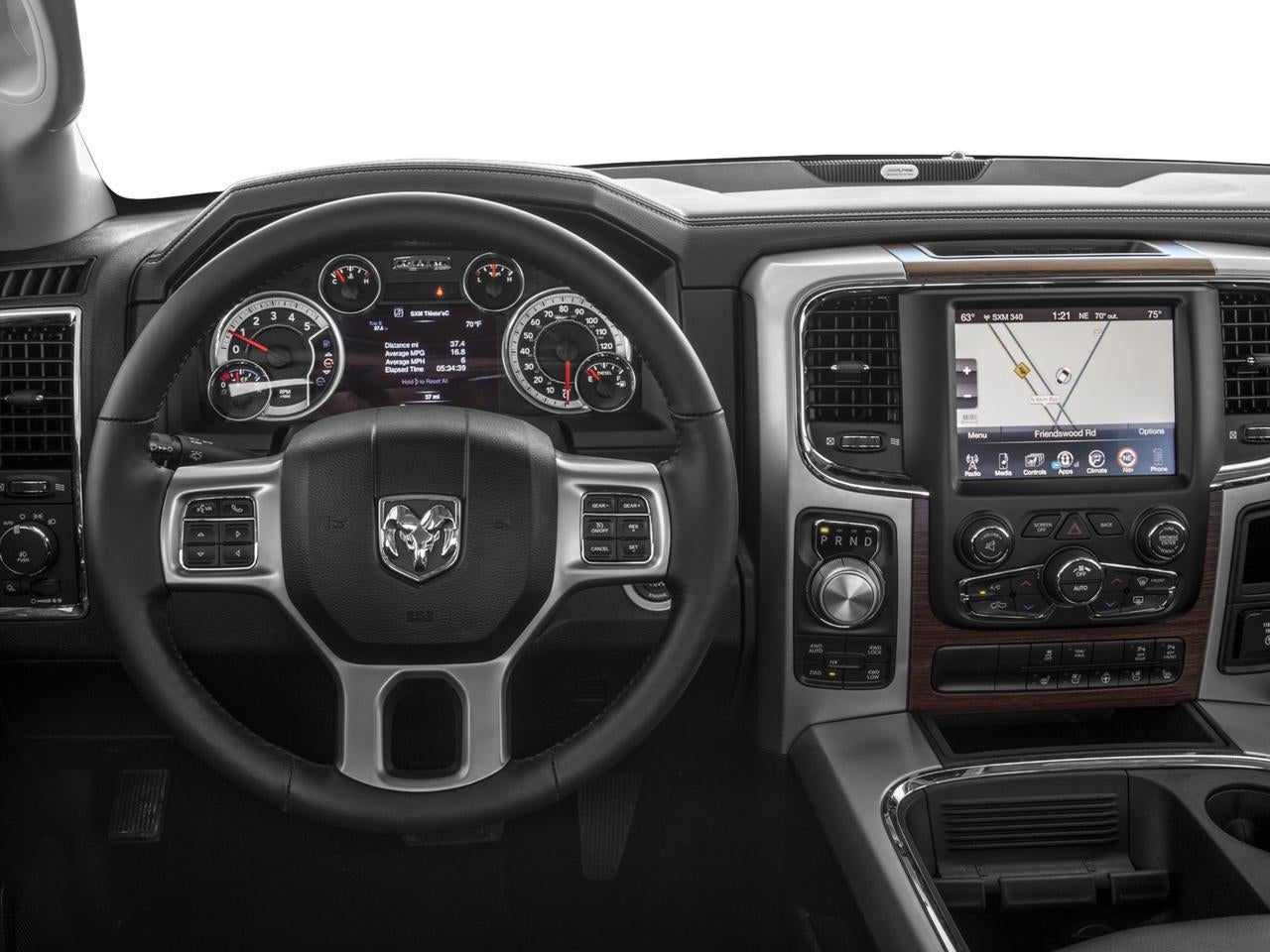 2017 RAM 1500 Laramie 4x4 Crew Cab 6'4" Box