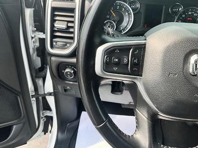 2022 RAM 1500 Big Horn 4x2 Quad Cab 6'4" Box