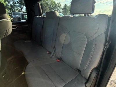 2022 RAM 1500 Big Horn 4x2 Quad Cab 6'4" Box