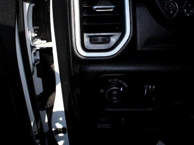 2023 RAM 1500 Big Horn 4x4 Quad Cab 6'4" Box