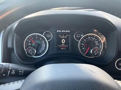 2021 RAM 1500 Big Horn 4x4 Quad Cab 6'4" Box