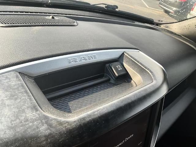 2021 RAM 1500 Big Horn 4x4 Quad Cab 6'4" Box