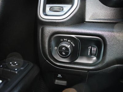 2025 RAM 1500 Tradesman 4x4 Quad Cab 6'4" Box